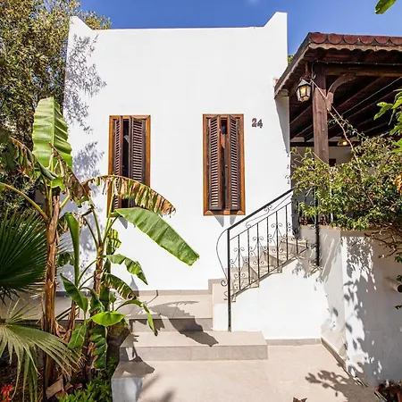Holiday home Invigorating With Balcony, Terrace And Backyard In Bodrum *
