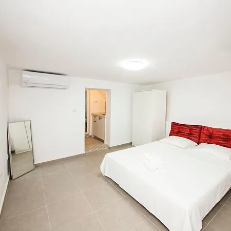 Invigorating With Balcony, Terrace And Backyard In Bodrum Holiday home Turgutreis
