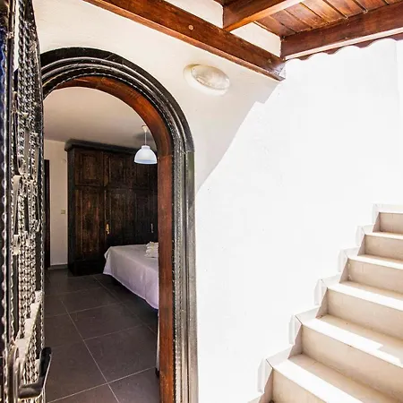 Invigorating With Balcony, Terrace And Backyard In Bodrum *